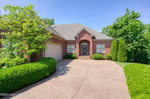 14601 Valencia Dr, Louisville, KY 40245