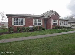 5002 Cotehele Pl, Louisville, KY 40241