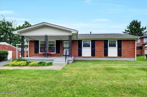 9615 Walnutwood Way, Louisville, KY 40299