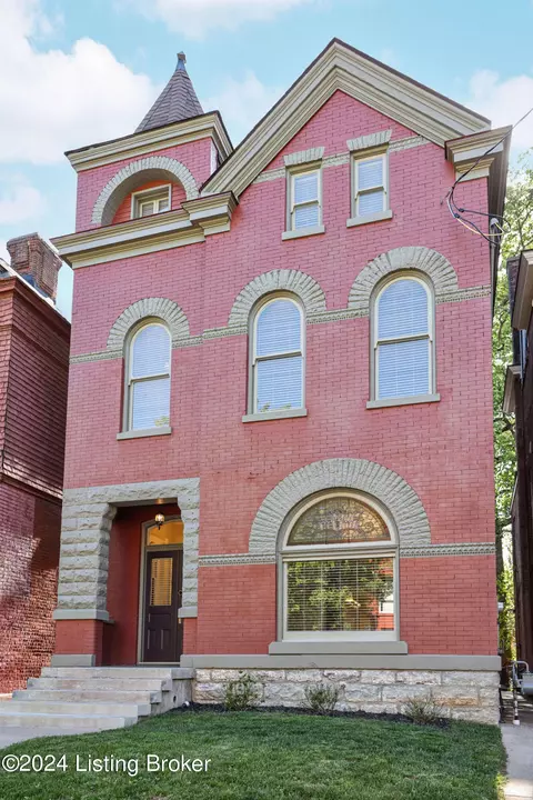 1305 S 1st St, Louisville, KY 40208