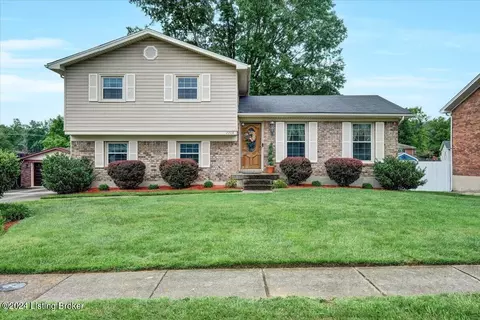 2208 Alice Kay Dr, Louisville, KY 40214