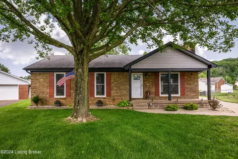 10415 Gisela Ct, Fairdale, KY 40118