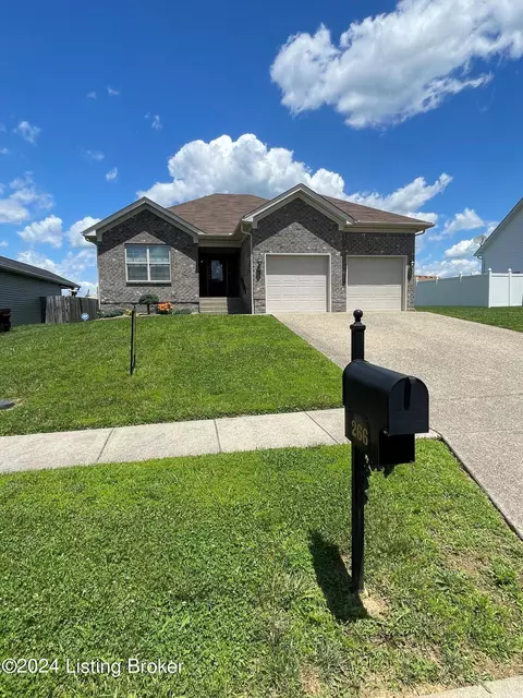 266 Crossfield Dr, Mount Washington, KY 40047