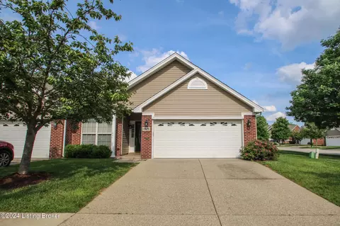 8929 Stony Falls Way, Louisville, KY 40299