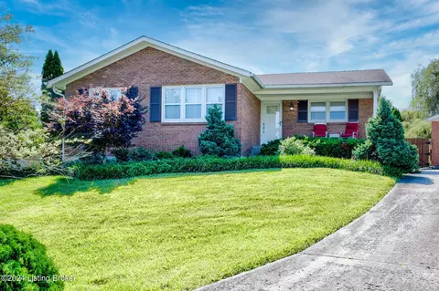 5013 Bowcester Dr, Louisville, KY 40291