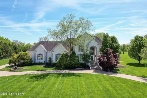 13908 River Glen Ln, Prospect, KY 40059