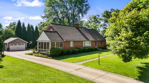 218 Dorchester Rd, Louisville, KY 40223