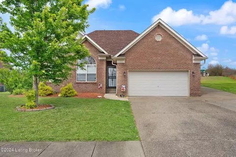 128 Wigeon Ct, Shepherdsville, KY 40165