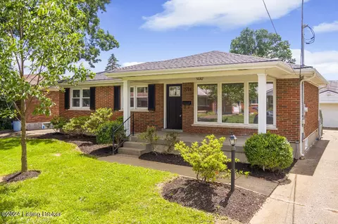 2714 Colin Ave, Louisville, KY 40217