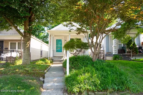 558 Lilly Ave, Louisville, KY 40217