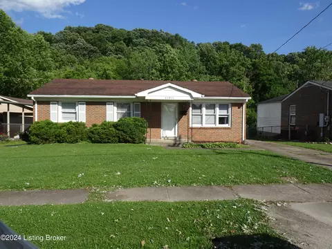 11811 Pond Creek Dr, Louisville, KY 40272