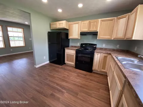 Kitchen - 2427 E Hwy 60, Harned, KY 40144 photo 2 of 3