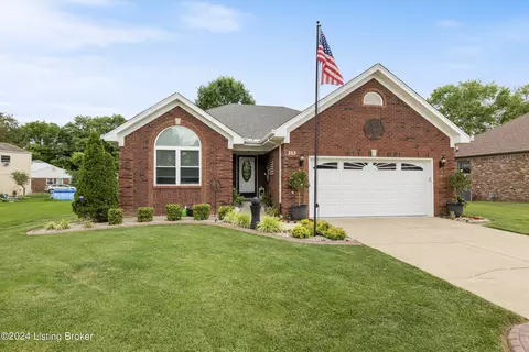 253 N Westwood Dr, Shepherdsville, KY 40165