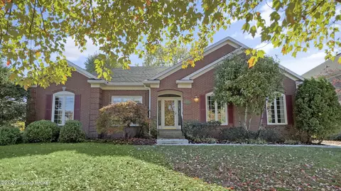 10614 Hobbs Station Rd, Louisville, KY 40223