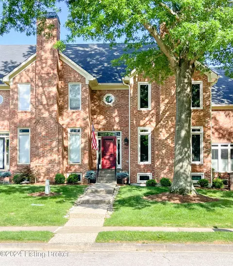 7932 Grenoble Ln, Prospect, KY 40059