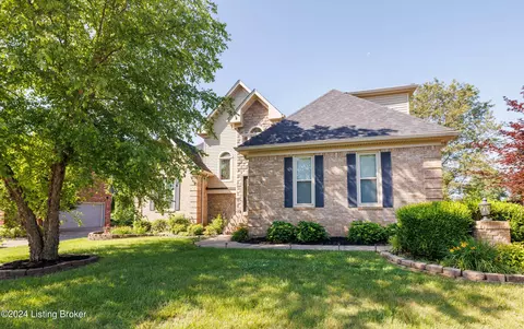 10506 Black Iron Rd, Louisville, KY 40291