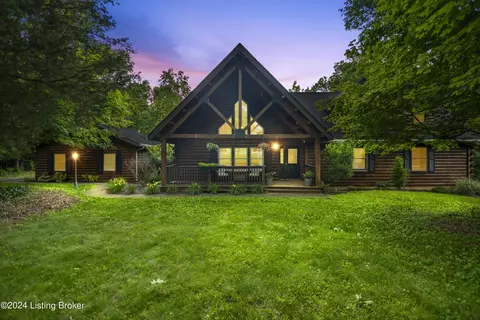 3050 Fallen Wood Ln, La Grange, KY 40031