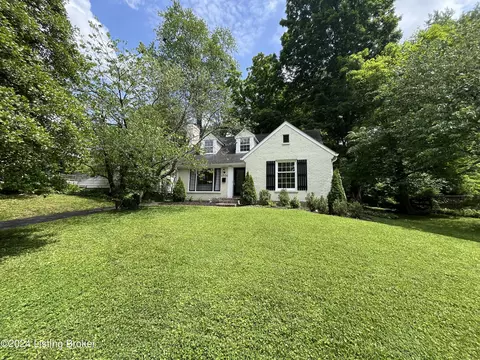 4006 Druid Hills Rd, Louisville, KY 40207