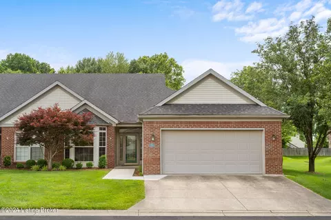 1314 Bent Willow Ln, Louisville, KY 40214