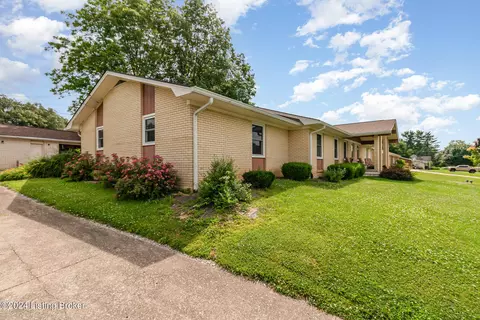 713 Clifford Dr, Elizabethtown, KY 42701