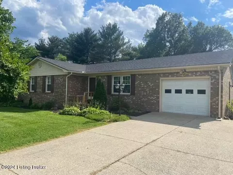 224 Rosewood Dr, Bardstown, KY 40004