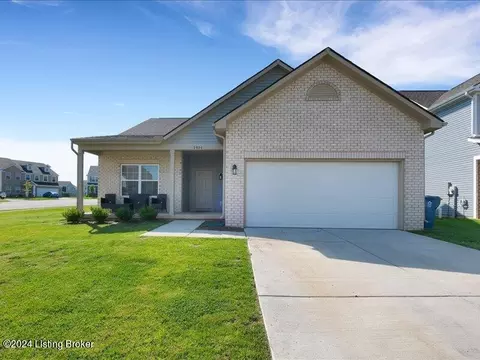 2034 Carnegie Dr, Shelbyville, KY 40065
