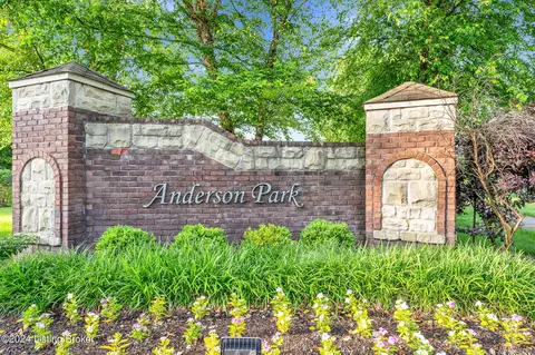 9028 Sidney Way, Louisville, KY 40291