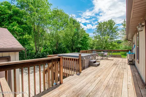 Exterior - 148 Smith Rd, Brooks, KY 40109 photo 5 of 12