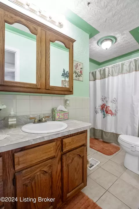 Bath - 148 Smith Rd, Brooks, KY 40109 photo 6 of 6