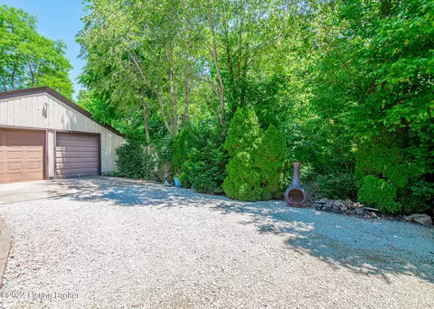 Exterior - 148 Smith Rd, Brooks, KY 40109 photo 3 of 12