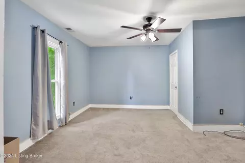 Bedroom - 2932 Waddy Rd, Waddy, KY 40076 photo 2 of 4