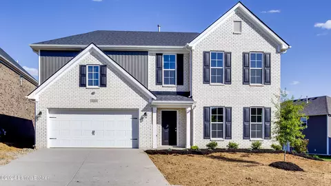 3602 Waltham Dr, Louisville, KY 40245
