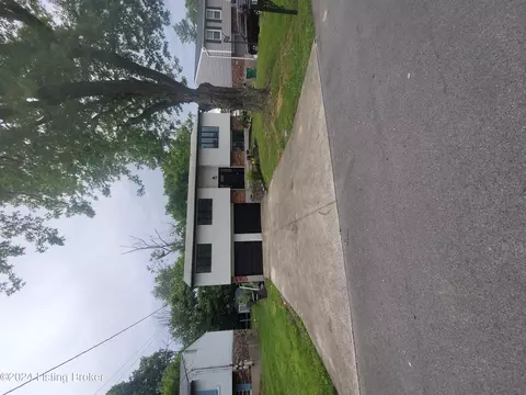 9503 Candywood Ln, Louisville, KY 40291