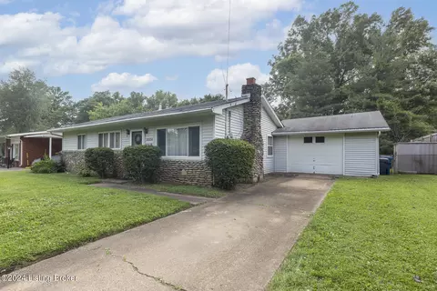 10004 Plaudit Way, Louisville, KY 40272