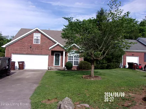 206 Zelcova Dr, Eminence, KY 40019