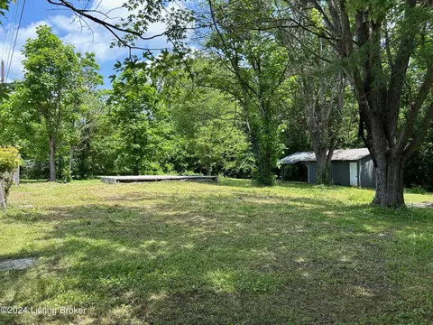 721 Happy Hollow Ln, Worthville, KY 41098