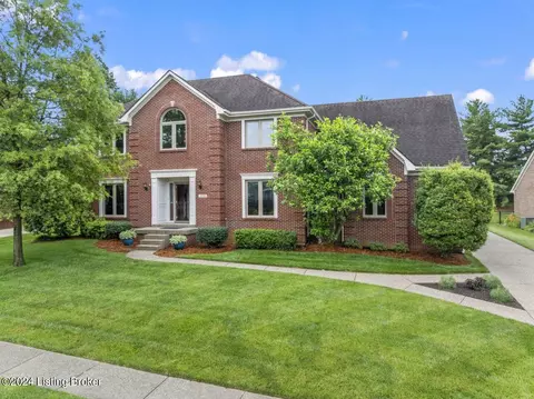 1710 Kensington Place Ln, Louisville, KY 40205