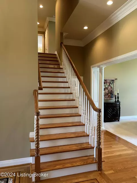 Entry Way - 12733 Crestmoor Cir, Prospect, KY 40059 photo 2 of 2