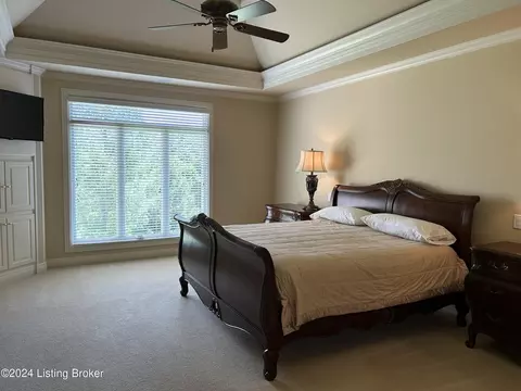 Bedroom - 12733 Crestmoor Cir, Prospect, KY 40059 photo 2 of 6
