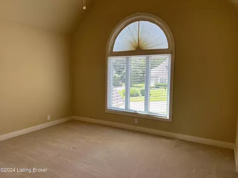 Bedroom - 12733 Crestmoor Cir, Prospect, KY 40059 photo 3 of 6