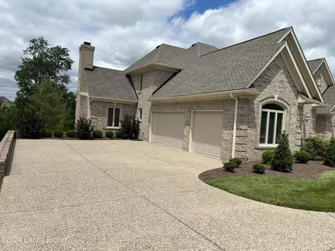 Exterior - 12733 Crestmoor Cir, Prospect, KY 40059 photo 2 of 4