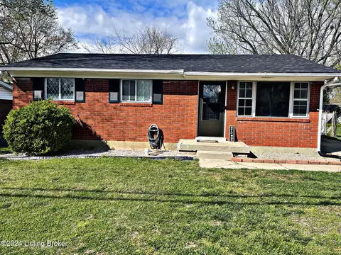 5605 Littleridge Dr, Louisville, KY 40229