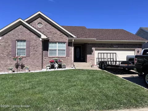 2148 Two Springs Dr, Shelbyville, KY 40065