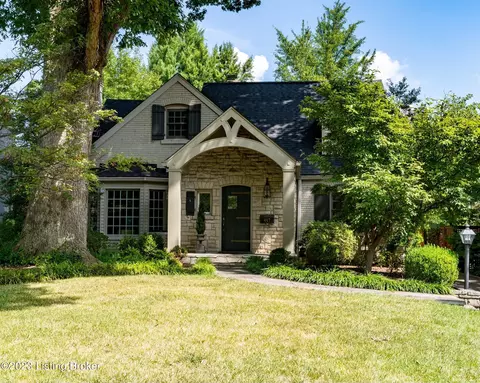 447 University Ave, Louisville, KY 40206