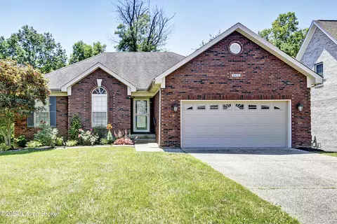 6922 Catalpa Springs Dr, Louisville, KY 40228