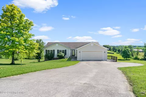 217 Saddle Brook Ct, Berea, KY 40403