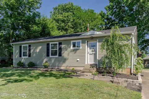 5003 Stony Brook Dr, Louisville, KY 40291