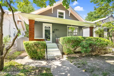 601 E Barbee Ave, Louisville, KY 40217