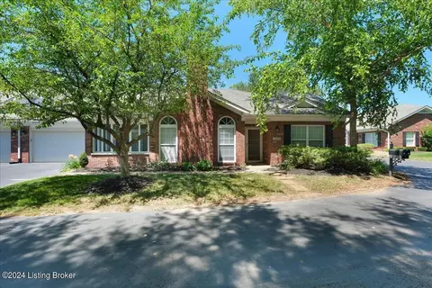 4114 Berenger Field Dr, Louisville, KY 40299