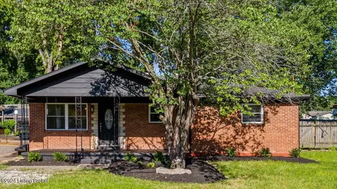 8809 Blue Lick Rd, Louisville, KY 40219
